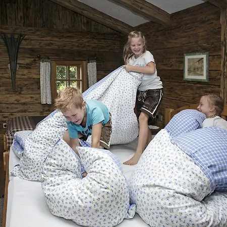 Straganzhof Farm stay Iselsberg