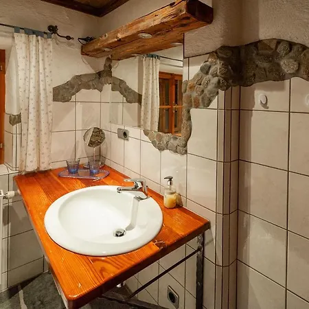 Straganzhof Farm stay *