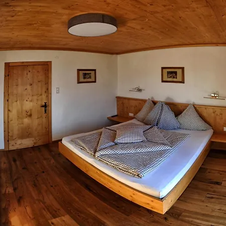 Straganzhof Изельсберг